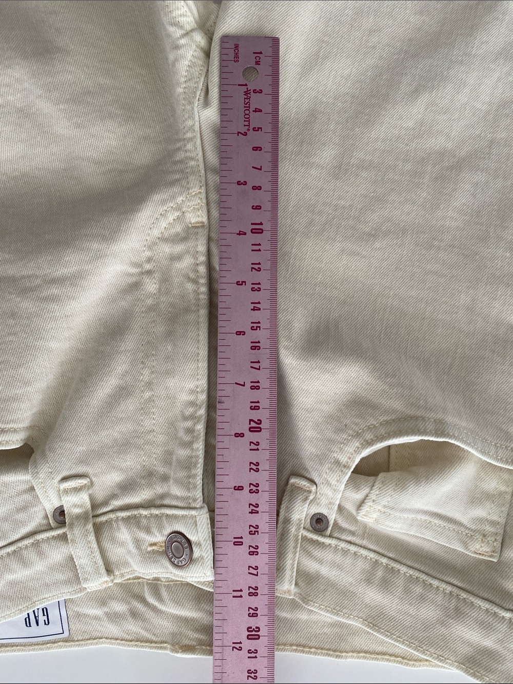 GAP High Rise Wide-Leg Strive Jeans in Natural Cream Size 28 | 6 - Picture 10 of 10